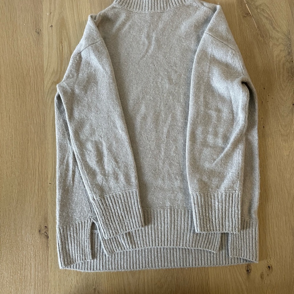 Vince cashmere sweater
